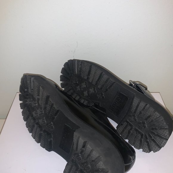 MM6 Margiela Mary Jane Court - Picture 2 of 7